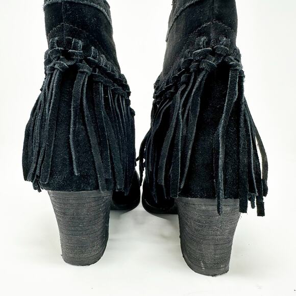 Sbicca 'Sound' Fringe Suede Bootie 8 - Picture 6 of 12